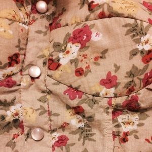 Floral Print Sweetheart Peplum Shape Top